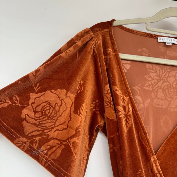 Baltic Born Danielle Embossed Velvet Maxi Dress Women's Size M Rust Lined Wrap - Picture 6 of 10